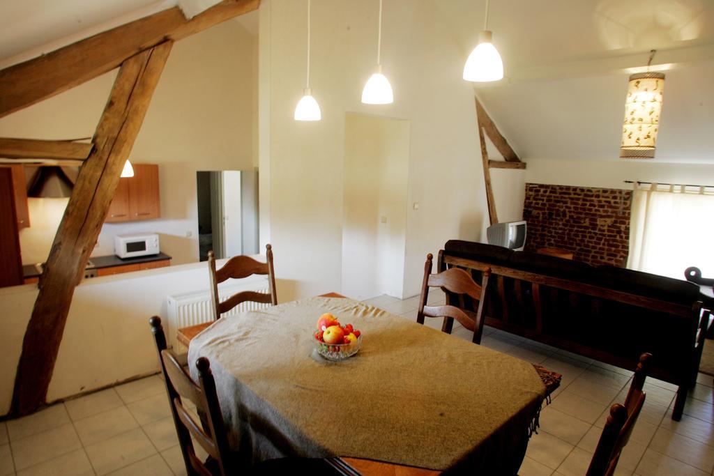 Apartment 'T Maanhof Gingelom Rum bild
