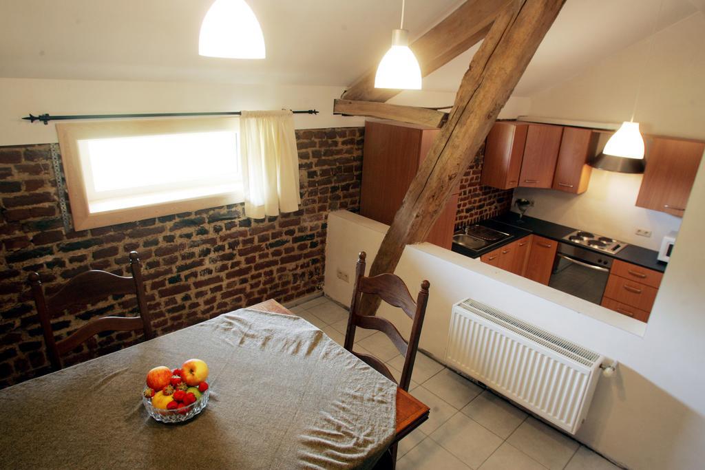 Apartment 'T Maanhof Gingelom Rum bild