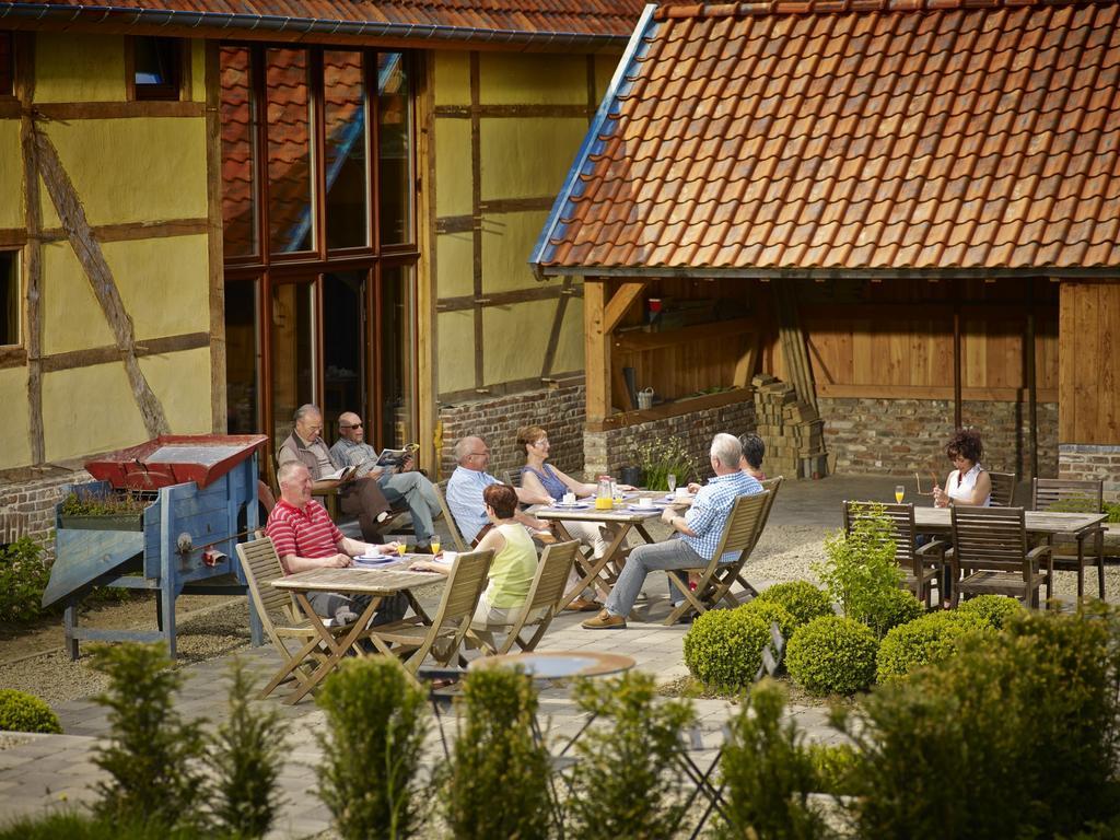 Apartment 'T Maanhof Gingelom Exteriör bild